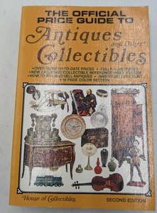 lot 20 image: 6 Rare Vintage Antiques and Collectible Books- Repurposing, Reupholstering, Refinishing, Selling Tips