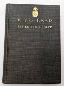 lot 80 image: 5 Rare Vintage & Antique Books-Shakespeares Tragedy of King Lear 1898 Oklahoma Scout  1900s The Young Buglers 1900s God And The Countryman 1927 John Marvel Assistant 1900s