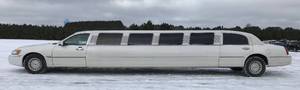2000 Lincoln Towncar Limo
