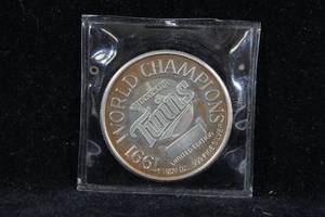1991 Minnesota Twins 1 Troy Ounce Silver Medallion