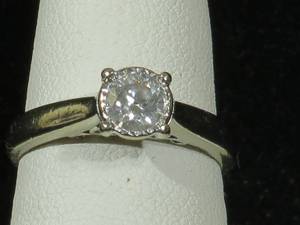 10 Karat White Gold Diamond Engagement Ring - .70 Carat