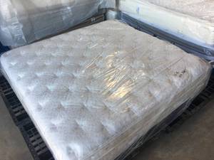 Brand New Serta Perfect Day Spa Escape Pillow Top King Mattress