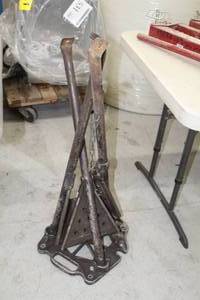 lot 30 image: Ridgid Pipe Stand