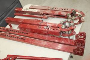 lot 34 image: Lot of (2) Southwire Maxis Jax Reel Stands