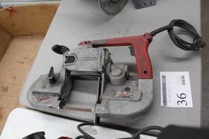 lot 36 image: Milwaukee Heavy Duty Bandsaw 6230