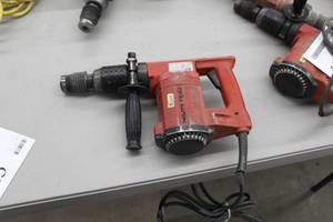 lot 43 image: Hilti TE 22 Hammerdrill