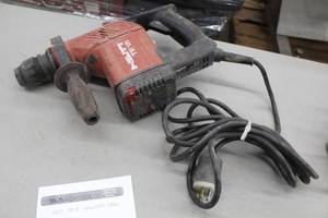 lot 50 image: Hilti TE 15 Hammerdrill