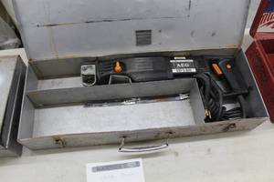 lot 83 image: AEG Reciprocating Saw SSP 2-800, Metal Case