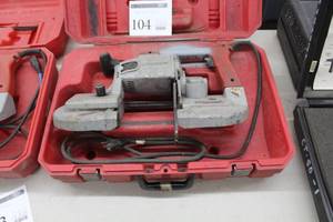 lot 104 image: Milwaukee Heavy Duty Band Saw 6230, Plastic Case