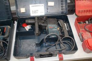 lot 107 image: Bosch Hammerdrill 11222EVS, Plastic Case