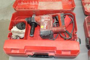 lot 115 image: Hilti TE 14 Hammerdrill, Plastic Case