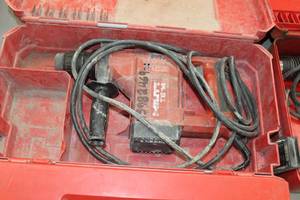 lot 116 image: Hilti TE 14 Hammerdrill, Plastic Case