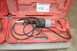 lot 131 image: Milwaukee Sawzall Reciprocating Saw 6509-2, Plastic Case