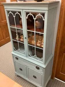 lot 24 image: Teal China Cabinet
