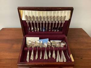 lot 59 image: Silver-plated Flatware in Case