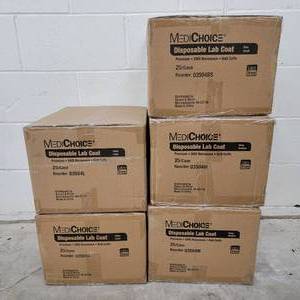 Disposable White Laboratory Coats, Standard - MediChoice 03504 (2 Small, 2 Medium, Large) (Valued  $270)