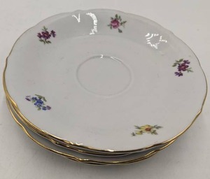 lot 104 image: Crown Bavaria Germany China Gold Trim Bouquet Saucer Plates (4)
