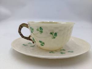 lot 50 image: Belleek Cup and Saucer Classic Shamrocks 6th & 7th Marks Vintage