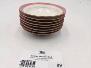 lot 89 image: Gorgeous Vintage Pillivuyt Bowls