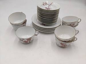 lot 19 image: Vintage Rosebud China Set-7 Tea Cups 12 Soup Bowls 4 Plates