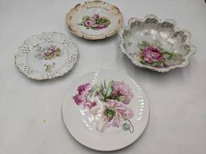 lot 32 image: Rare Vintage 3 Piece Hand Painted China Collection