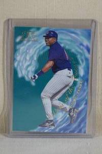 lot 11 image: 1997 Flair Showcase Wave of the Future David Arias (Ortiz) Rookie Card