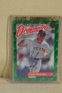 lot 17 image: 1993 Donruss Elite Dominator Juan Gonzalez #11 - Signed