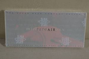 lot 32 image: 1994 Upper Deck Michael Jordan Rare Air Tribute Card Set
