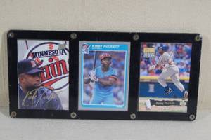 lot 61 image: 3 Kirby Puckett Cards in Case - 1985 Fleer #286 Rookie