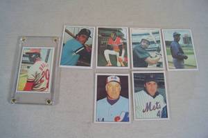lot 62 image: 1975 SSPC Baseball Cards - Aaron, Brock, Seaver, Brett, Parker