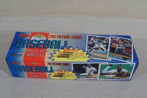 lot 52 image: 1994 Topps Series 1 and 2 Baseball Card Set