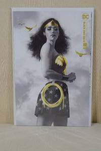 lot 110 image: Wonder Woman Black and Gold #1 Comic Book - Variant