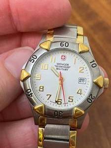 lot 48 image: Wenger Swiss Army Watch