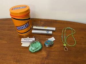 lot 70 image: 2 Retro 1951 Pens  Miscellaneous