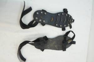 lot 89 image: ice cleats