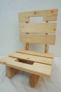 lot 168 image: fishing chair