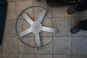 lot 178 image: barrel cart