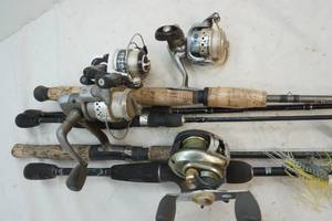 lot 209 image: fishing poles