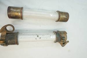 lot 9 image: Vintage Fuses