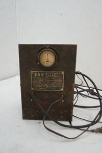 lot 41 image: Battery charger