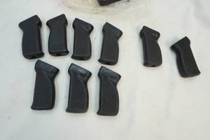 lot 59 image: Pistol grips