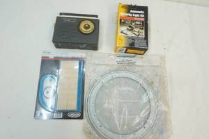 lot 71 image: Radio, filter, bracker and light kit
