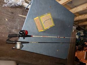 2 Fishing Poles, Worm Box, Minnow Buckets