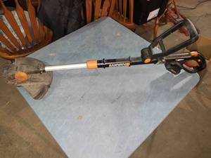 Worx Cordless Trimmer