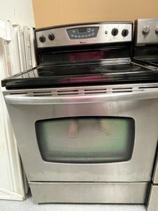 Amana 4 element 30 Electric Range