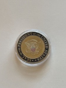 Trump 2020 Commemorative Coin