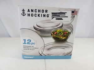 New Anchor Hocking 12 Piece Dinnerware Set