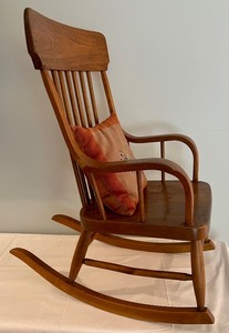 lot 73 image: Vintage Childrens Rocking Chair and Pillow