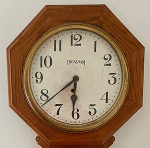 lot 180 image: Ingraham Regulator Clock