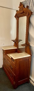 lot 177 image: Victorian Walnut Marble Top Dresser with Mirror